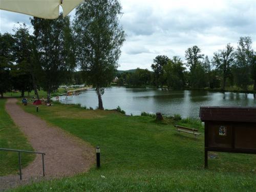 Отель Camping Ramstein Plage Беренталь Экстерьер фото